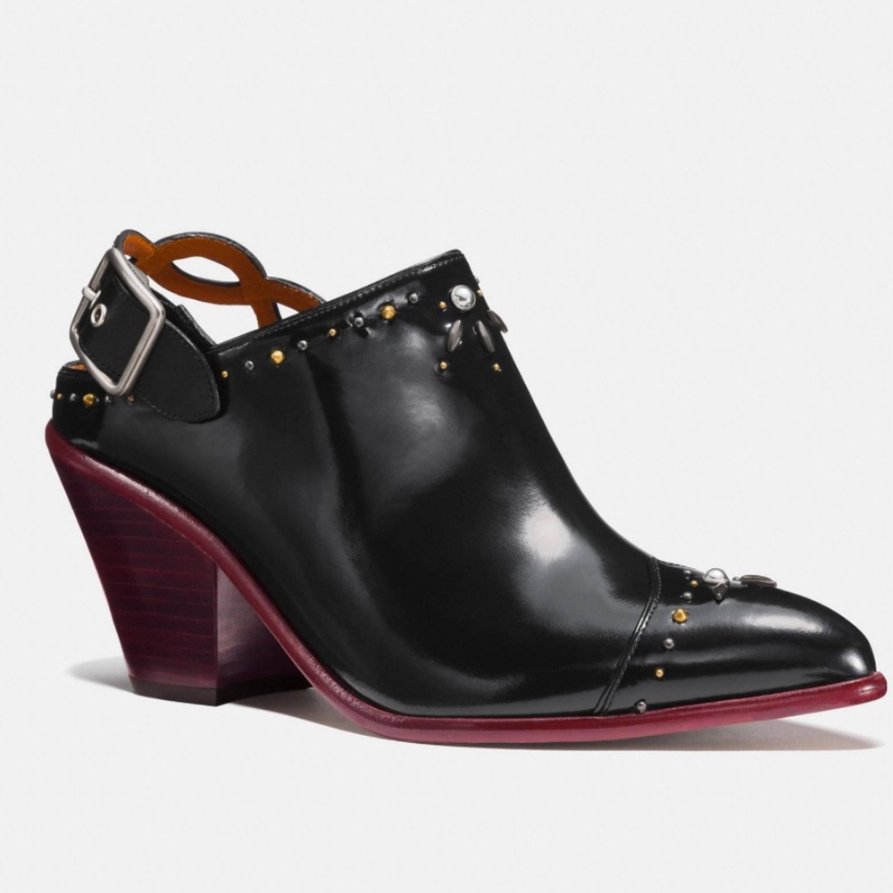 Coach Western Mule